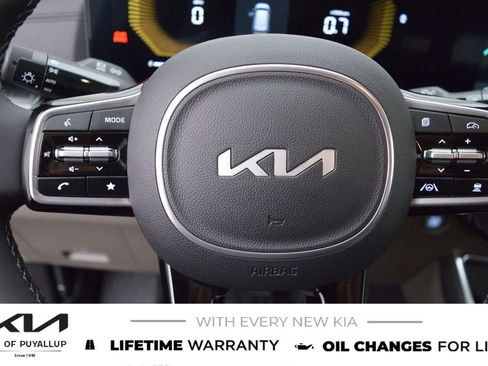 New 2026 Kia Carnival EX image 26