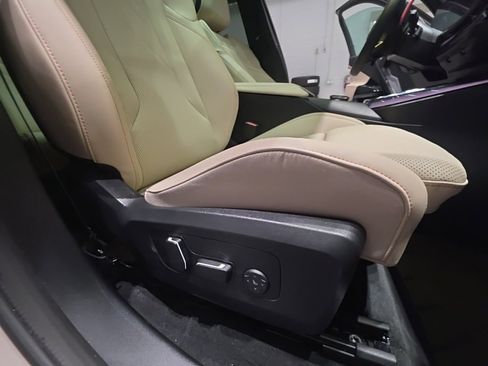 Used 2025 BMW X3 M50 w/ Premium Package image 24