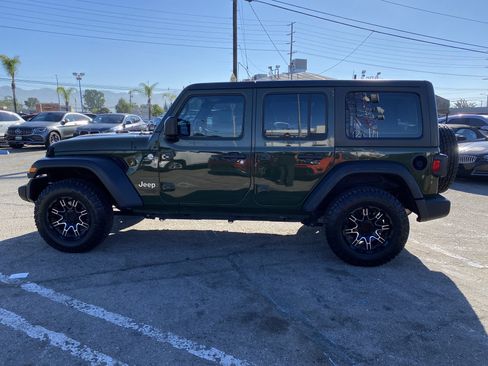 Used 2020 Jeep Wrangler Unlimited Sport AWD/4WD image 13