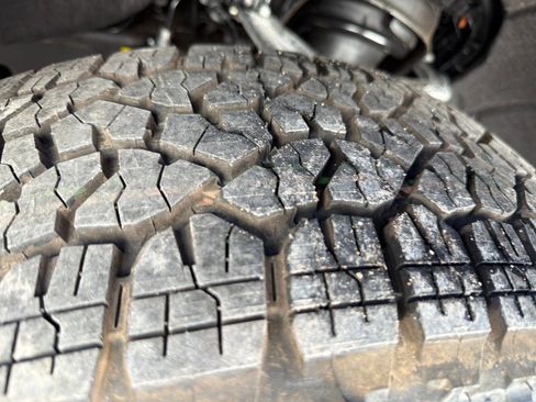 New 2026 GMC Sierra 1500 AT4 w/ AT4 Premium Package image 12