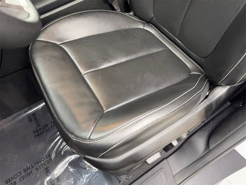 Used 2024 Jeep Grand Cherokee L Limited w/ Luxury Tech Group II image 31