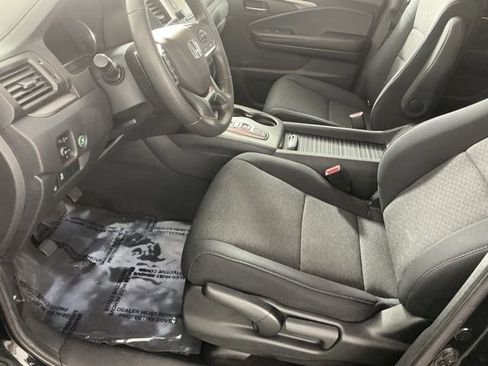 Used 2019 Honda Passport Sport image 8