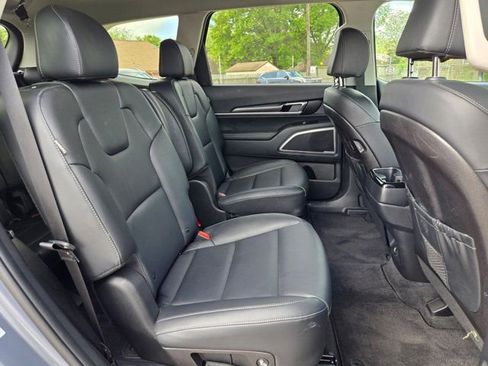 Used 2025 Kia Telluride S image 27