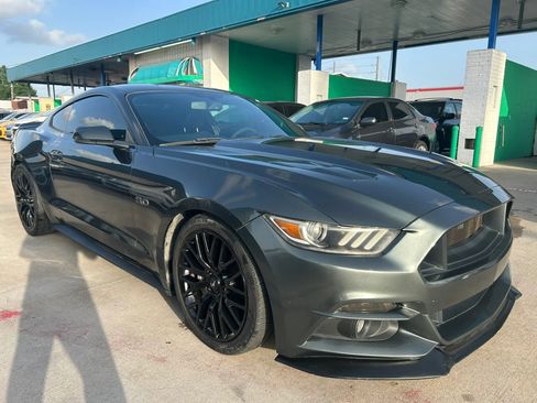 Used 2015 Ford Mustang GT Premium RWD image 7