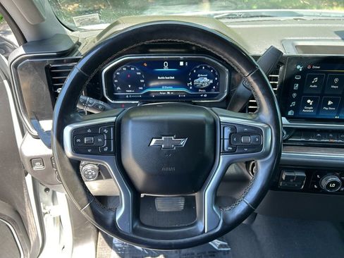 Used 2023 Chevrolet Silverado 1500 RST w/ Z71 Off-Road Package AWD/4WD image 21