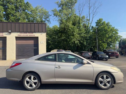 Used 2004 Toyota Solara SE Sport FWD image 6