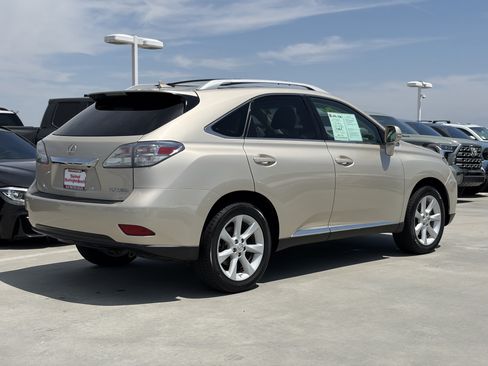 Used 2012 Lexus RX 350 FWD w/ Premium Pkg image 3