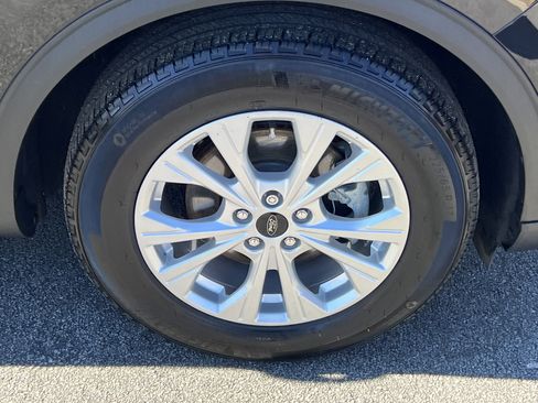 Used 2024 Ford Escape Active w/ Cold Weather Package image 16