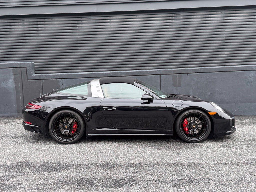 Certified 2018 Porsche 911 Targa 4 GTS AWD/4WD image 11