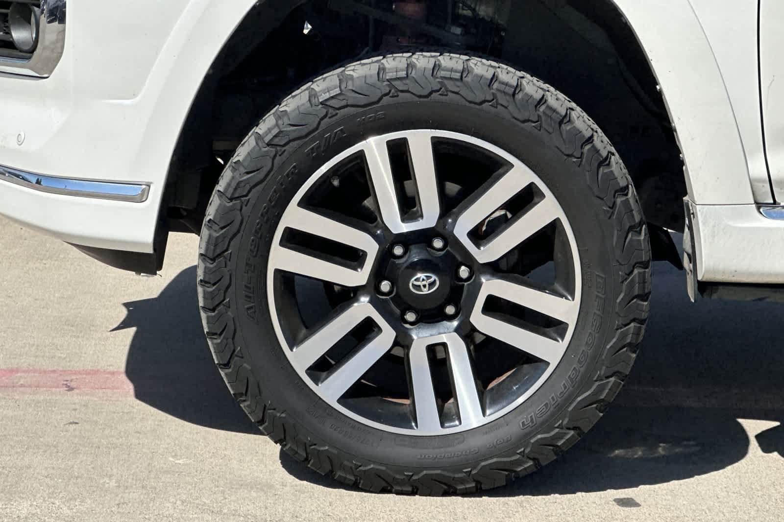 Used 2014 Toyota 4Runner Limited AWD/4WD image 12