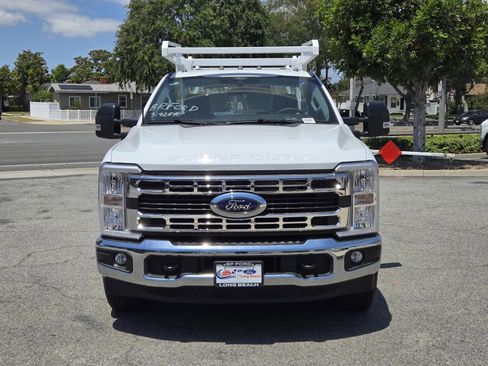 New 2026 Ford F350 XL w/ XL Chrome Package RWD image 3
