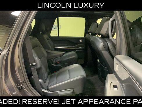 Used 2025 Lincoln Navigator Reserve w/ Jet Appearance Package AWD/4WD image 15