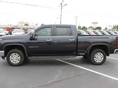 Used 2024 Chevrolet Silverado 2500 LTZ AWD/4WD image 5