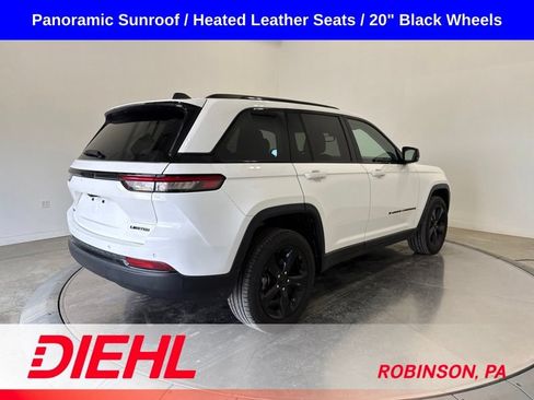 Used 2023 Jeep Grand Cherokee Limited w/ Black Appearance Package AWD/4WD image 7