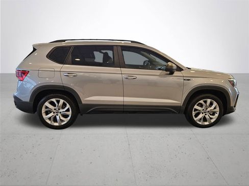 Used 2023 Volkswagen Taos S AWD/4WD image 6