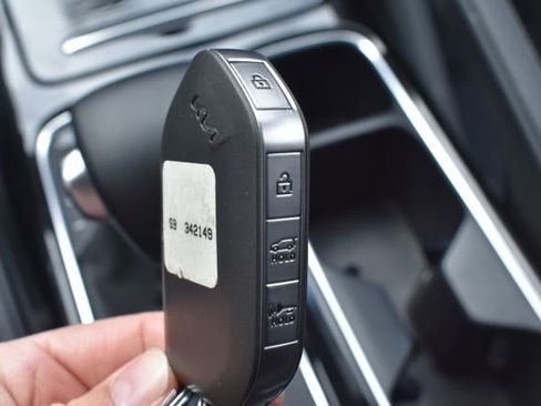 Used 2023 Kia Telluride EX X-Line AWD/4WD image 32