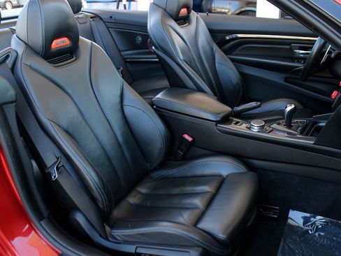 Used 2015 BMW M4 Convertible RWD image 20