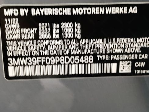 Certified 2023 BMW 330e w/ Driving Assistance Package image 32