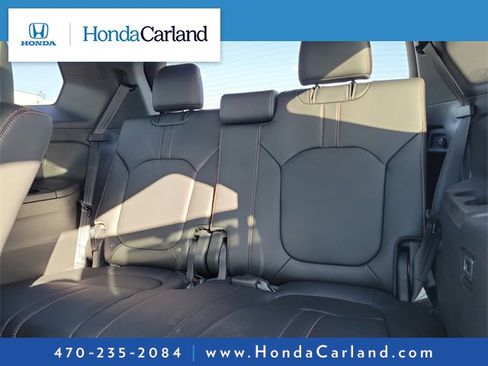 Used 2025 Honda Pilot TrailSport image 31