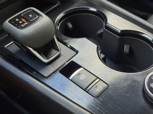Certified 2025 Nissan Rogue SV AWD/4WD image 16
