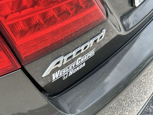 Used 2013 Honda Accord EX-L image 11