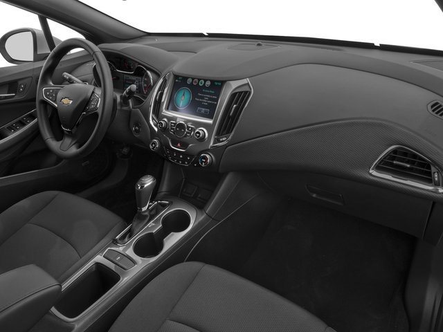 Used 2017 Chevrolet Cruze LT FWD image 19