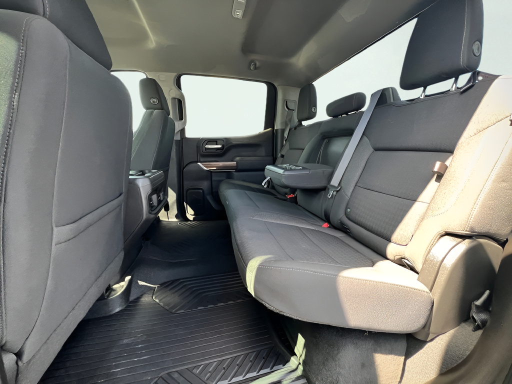 Used 2021 Chevrolet Silverado 1500 RST AWD/4WD image 31