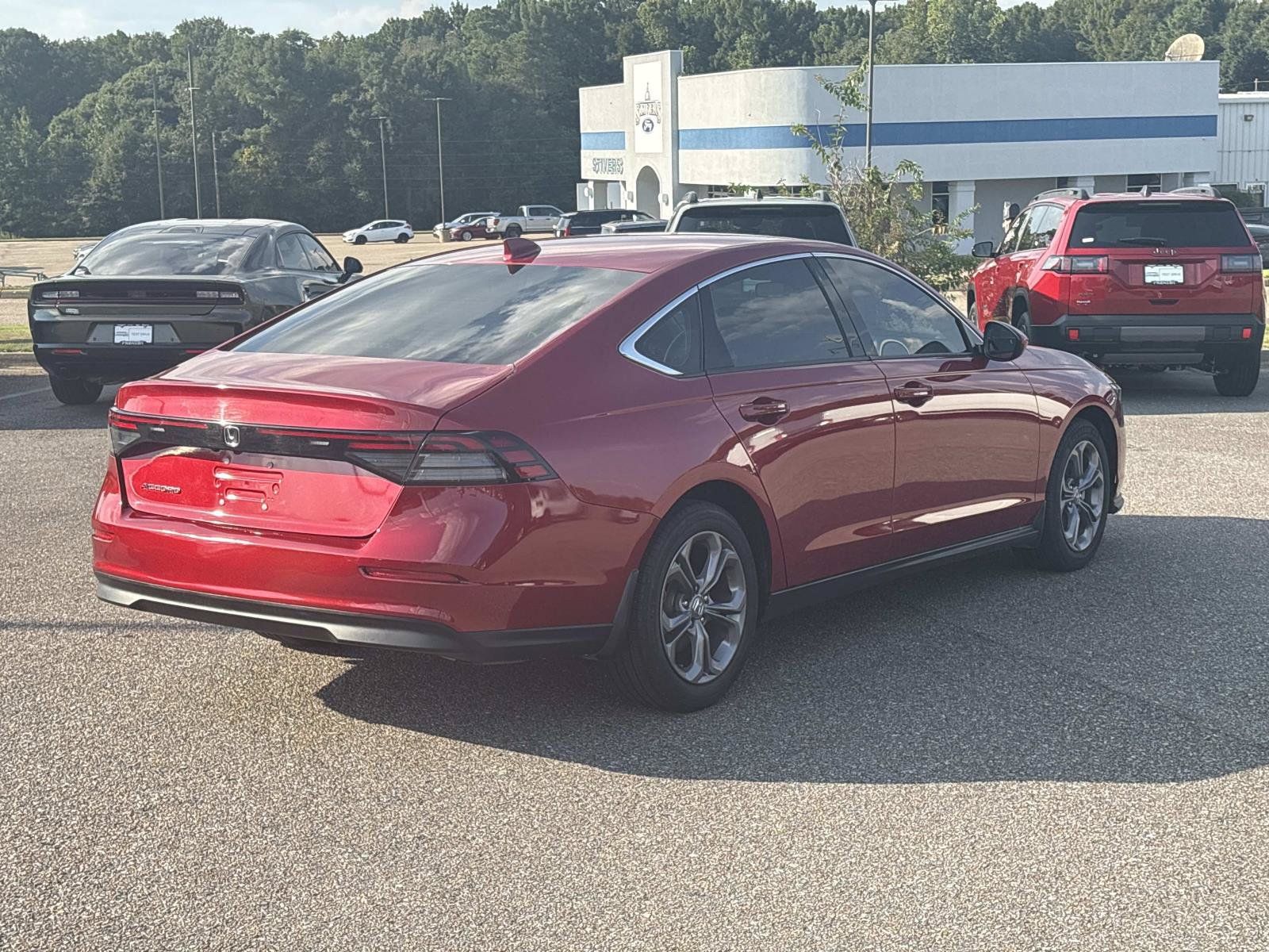 Used 2024 Honda Accord EX image 5