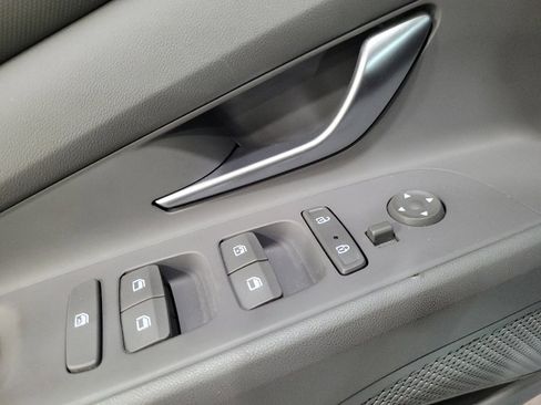 Used 2023 Hyundai Elantra SEL w/ Convenience Package FWD image 27