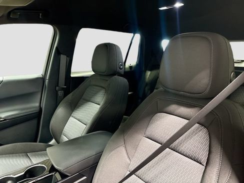 New 2026 Chevrolet Equinox LT w/ LPO, Floor Liner Package AWD/4WD image 23