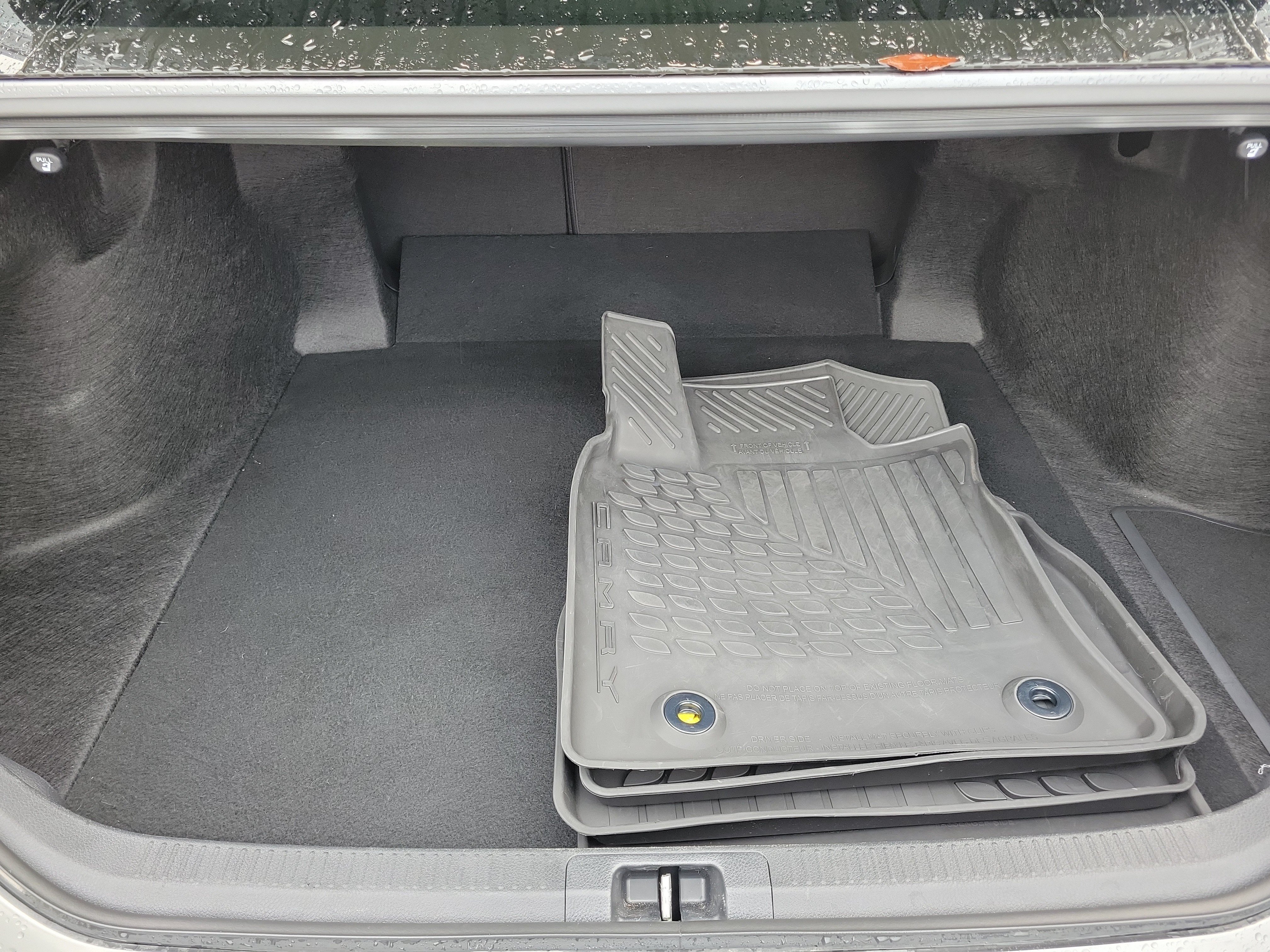 Used 2026 Toyota Camry SE FWD image 8