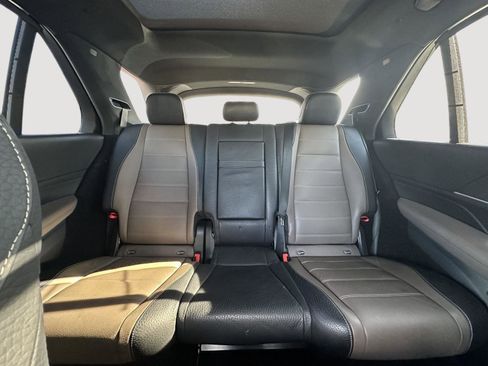 Used 2020 Mercedes-Benz GLE 350 4MATIC image 13