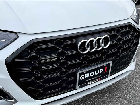 Used 2021 Audi Q5 Premium image 28