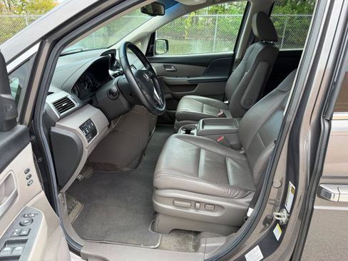 Used 2012 Honda Odyssey Touring image 26