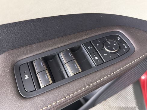 Used 2024 Lexus RX 450h AWD w/ Convenience Package image 8