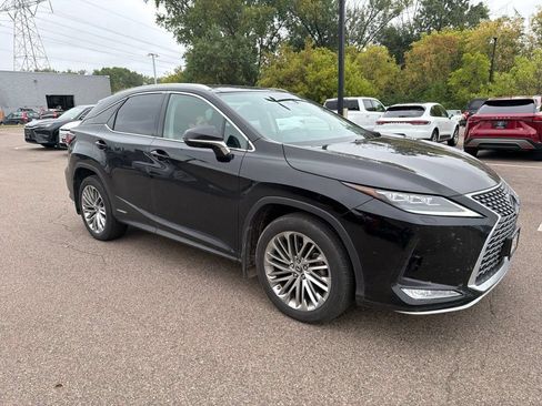 Used 2021 Lexus RX 450h AWD w/ Luxury Package image 16