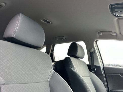 Used 2020 Kia Sorento S image 20