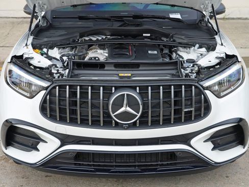 Used 2025 Mercedes-Benz GLC 63 AMG S image 8