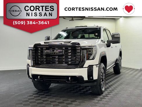 Used 2024 GMC Sierra 3500 Denali Ultimate image 1