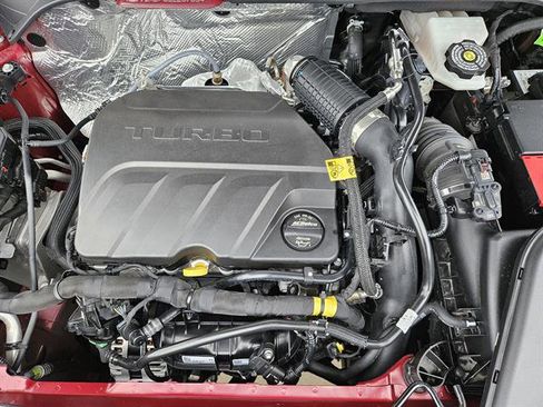 Used 2025 Chevrolet Trax LT w/ LT Convenience Package image 20