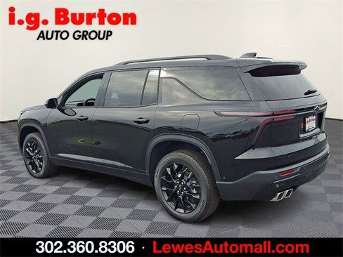 New 2025 Chevrolet Traverse LT w/ Enhanced Driving Package image 3