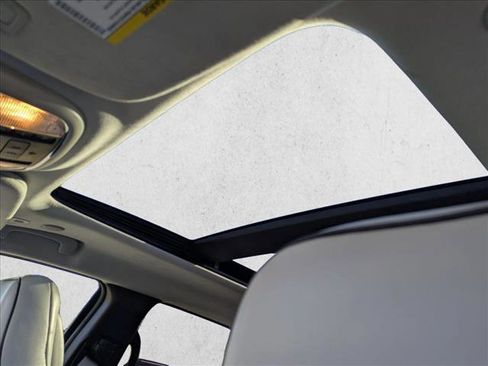 Used 2018 Jeep Grand Cherokee Summit image 16