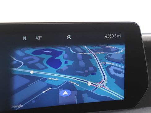 Used 2026 Ford Expedition Active image 28