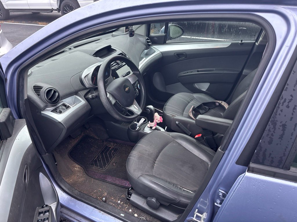 Used 2014 Chevrolet Spark LT FWD image 5