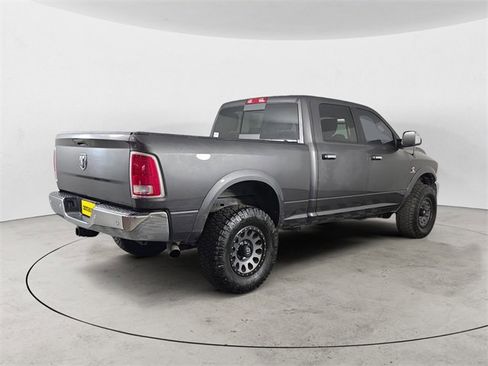 Used 2018 RAM 2500 Laramie image 5