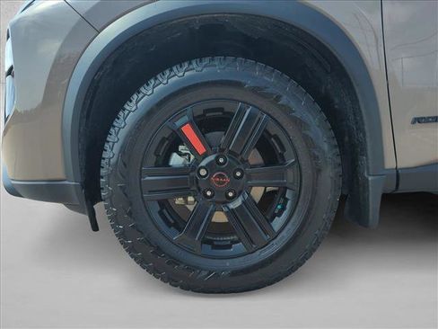 Used 2026 Nissan Rogue SV image 23