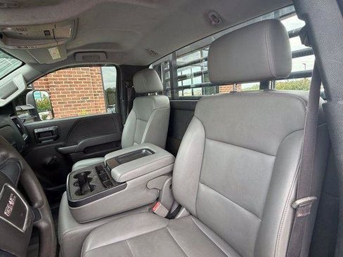 Used 2017 GMC Sierra 3500 2WD Regular Cab image 14