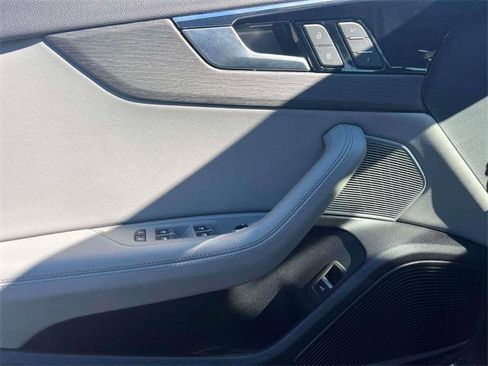 Used 2023 Audi A4 2.0T Premium Plus image 17