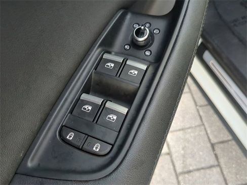 Used 2024 Audi Q7 2.0T Premium Plus image 19