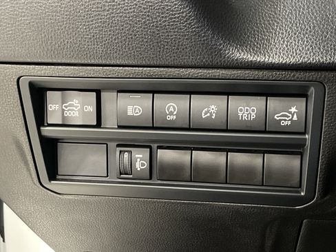 Used 2024 Toyota Tundra SR5 w/ SR5 Convenience Package RWD image 29